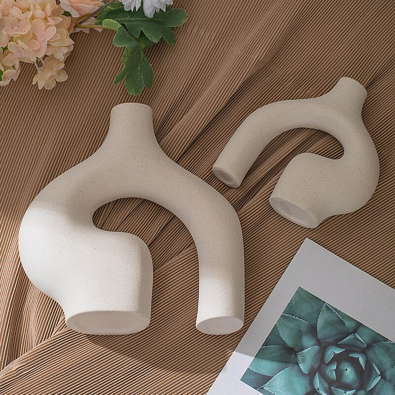 Abstract Design Nordic Style White Ceramic Vase Set
